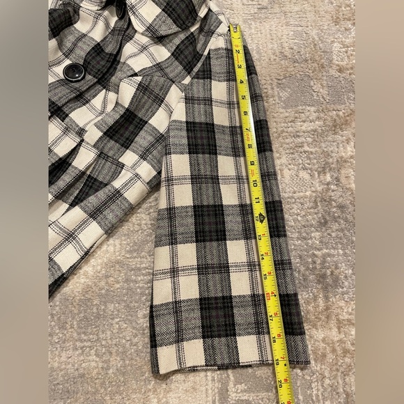 Takara Collared Plaid Long Wool Blend Lightweight Pea Coat 3/4 Sleeve Size Large - Picture 12 of 12